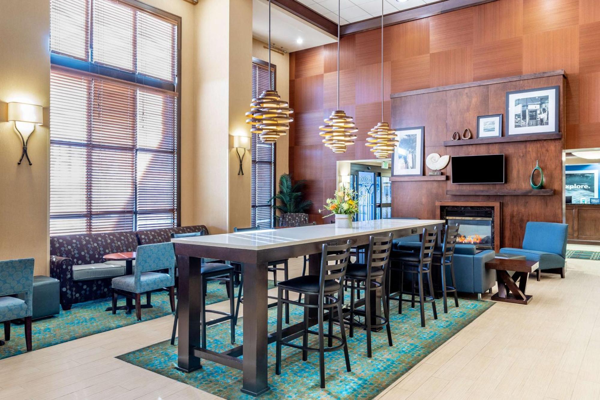 Hampton Inn & Suites Sacramento-Elk Grove Laguna I-5 Dış mekan fotoğraf