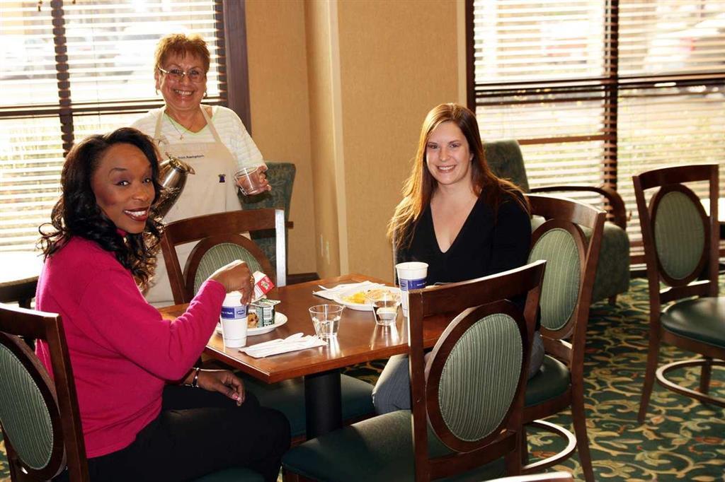 Hampton Inn & Suites Sacramento-Elk Grove Laguna I-5 Restoran fotoğraf