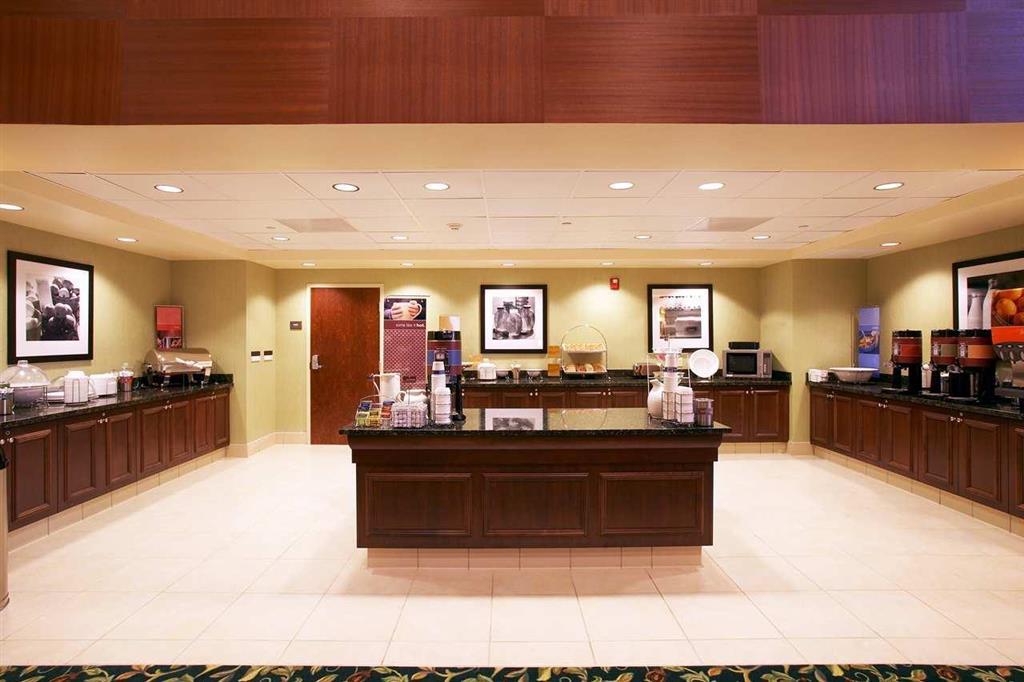 Hampton Inn & Suites Sacramento-Elk Grove Laguna I-5 Restoran fotoğraf